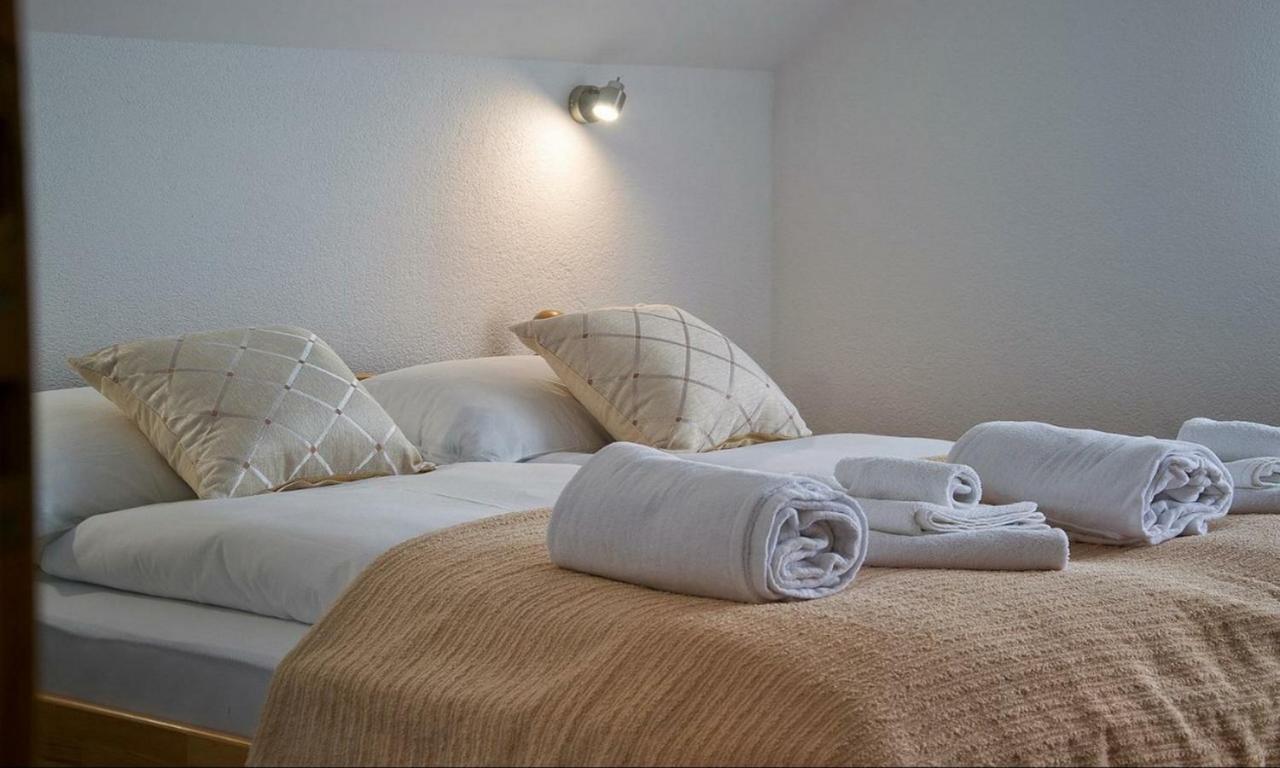Apartment Josipa Selište Drežničko Extérieur photo