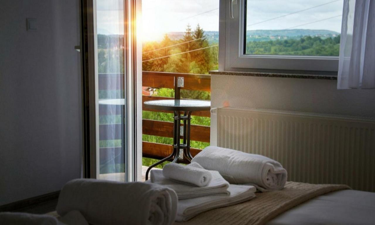 Apartment Josipa Selište Drežničko Extérieur photo